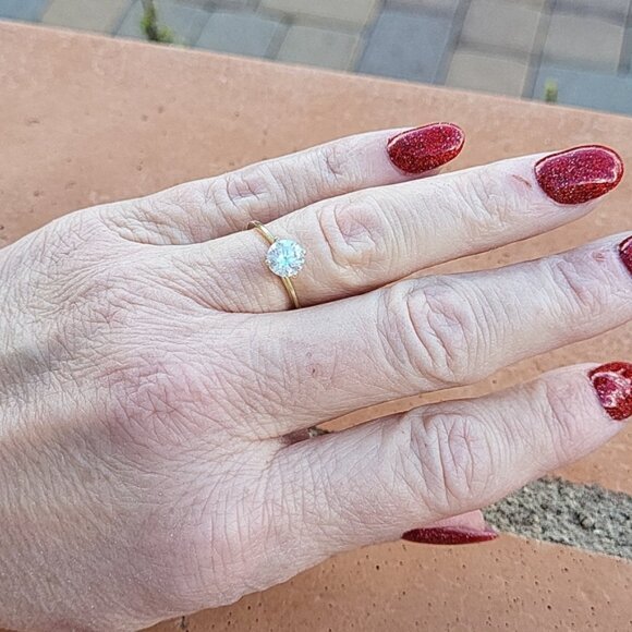 14k Yelllow Soild Gold Diamonique  Beautiful Sparkling Engagement Ring Size 7 - Picture 11 of 11